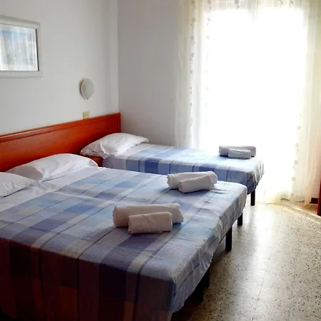 Cirene Hotel 3*