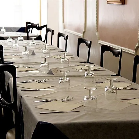 Cirene Hotel 3*