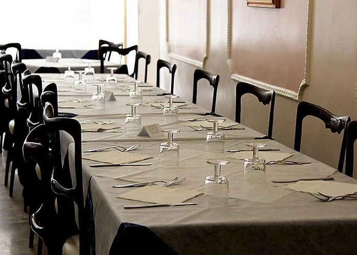 Cirene Hotel 3*