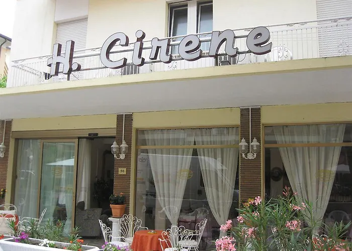 Cirene 3*