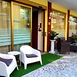 Cirene Hotel 3*