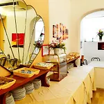 Cirene Hotel 3*